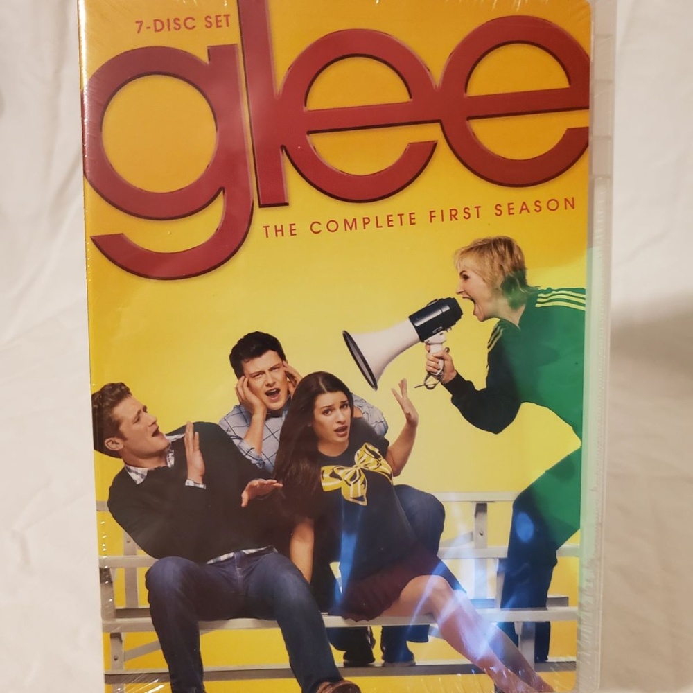 *NWOT* Glee First Season 7-Disc Set DVD